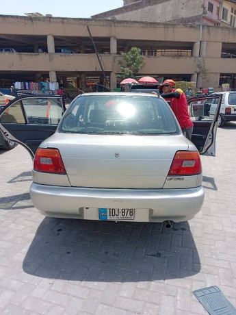 daihatsu-charade-1999-big-1
