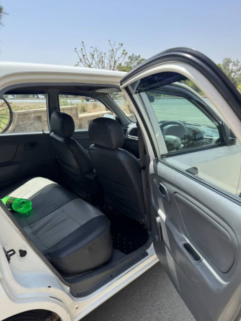 suzuki-alto-vxr-2009-big-10