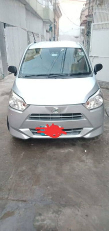 daihatsu-mira-2017-big-3