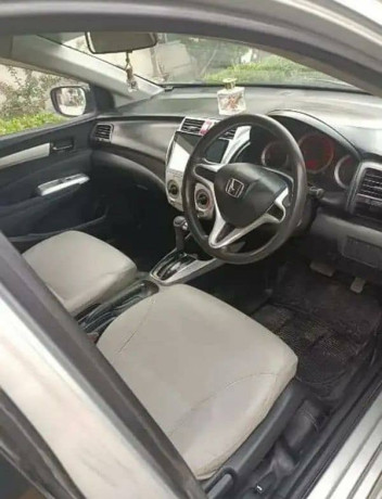 honda-city-ivtec-2010-automatic-13-big-4