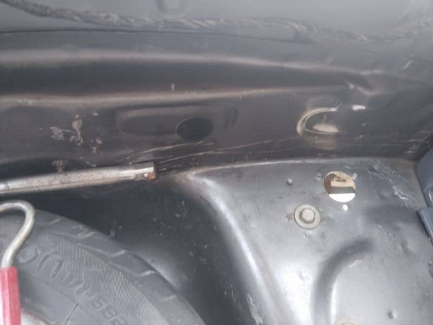 daihatsu-cuore-2008-03424826241-big-6