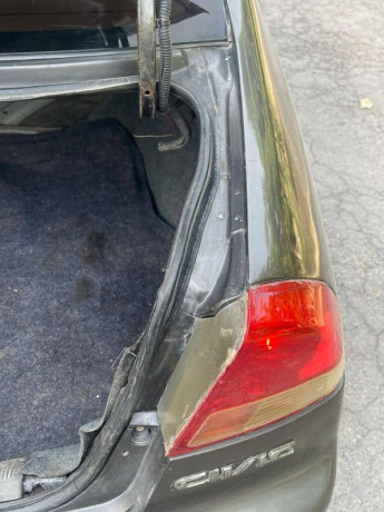 honda-civic-exi-2004-big-8