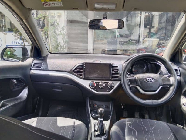 kia-picanto-2021-big-7