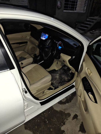 toyota-yaris-2021-big-11