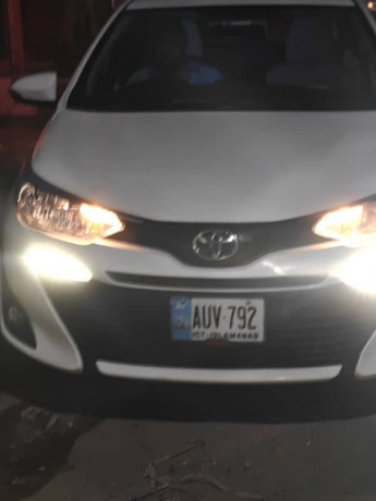toyota-yaris-2021-big-2