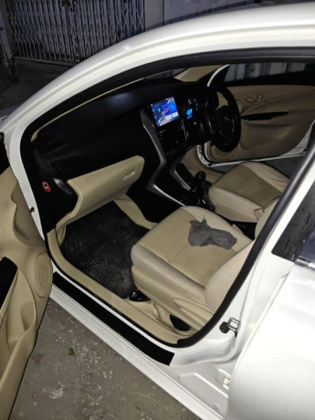 toyota-yaris-2021-big-12