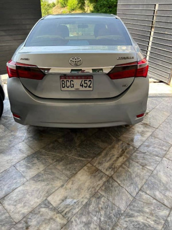 toyota-corolla-gli-2014-big-2