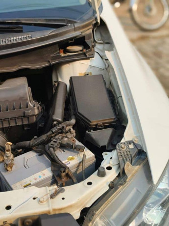 honda-civic-vti-oriel-2013-big-3