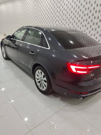 audi-a4-2016-big-12