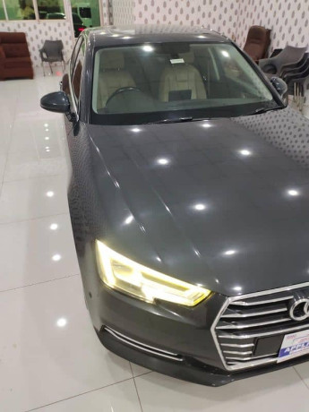 audi-a4-2016-big-7