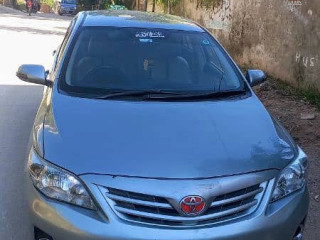 toyota-corolla-gli-2010-13