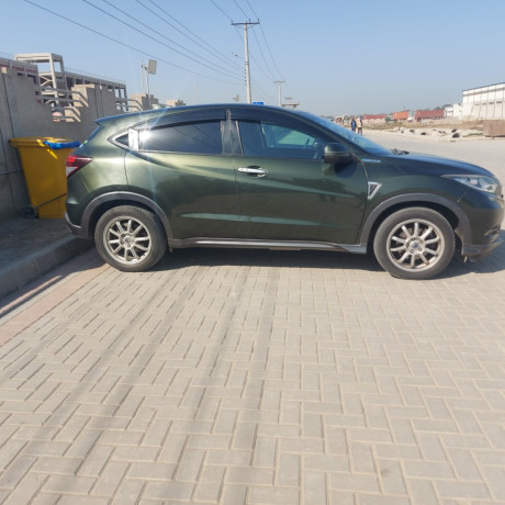 honda-vezel-hybrid-x-l-package-2015-big-4
