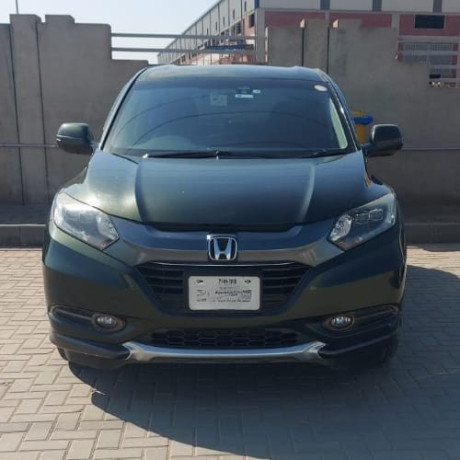 honda-vezel-hybrid-x-l-package-2015-big-2