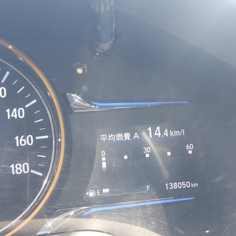 honda-vezel-hybrid-x-l-package-2015-big-6