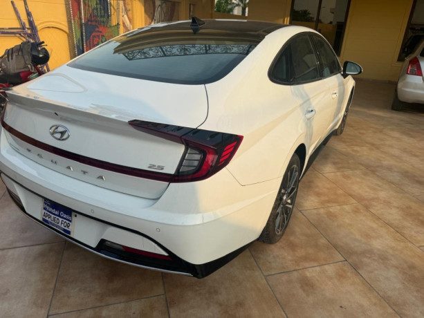 hyundai-sonata-25-big-9