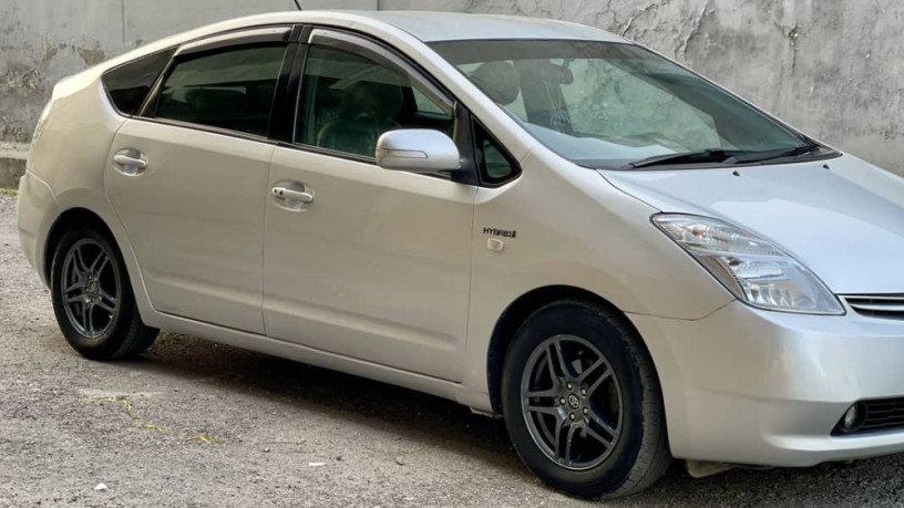 prius-2009-big-2