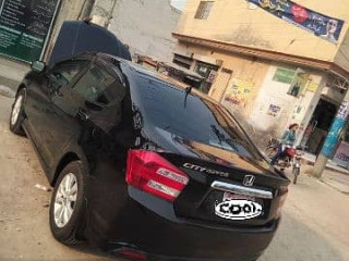honda-city-aspire-15-2017-model-in-original-condition