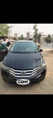 honda-city-aspire-15-2017-model-in-original-condition-big-1