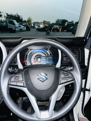 suzuki-hustler-2023-big-18