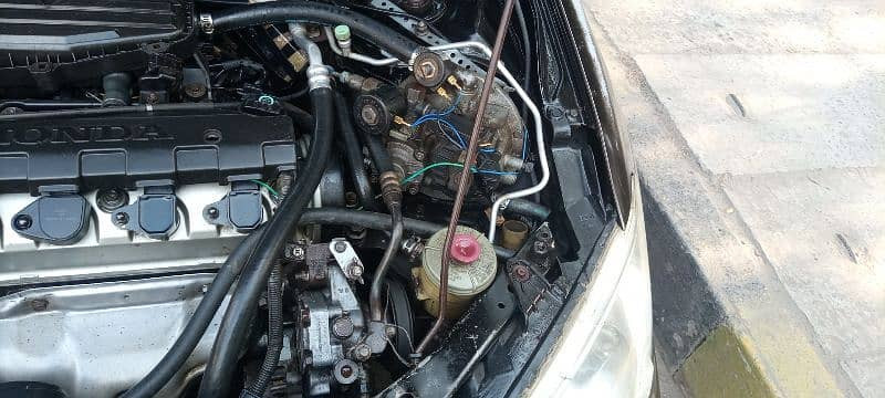 honda-civic-standard-2005-big-1