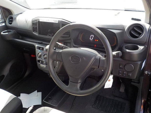 daihatsu-mira-2025-big-2
