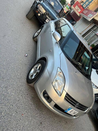 suzuki-swift-2010-big-2
