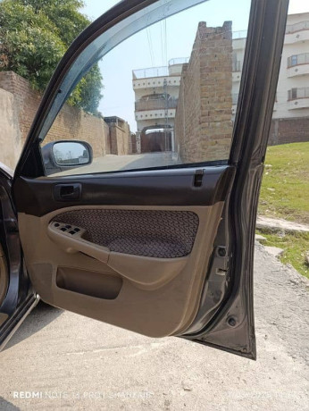 honda-civic-exi-2005-big-5