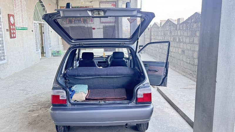 suzuki-mehran-vxr-2017-big-10