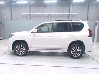toyota-prado-tx-l-27-petrol-big-3