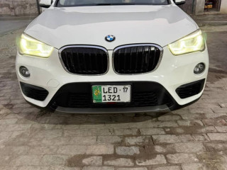bmw-x1s-drive-18iat
