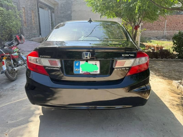 honda-civic-vti-oriel-prosmatec-2013-big-2