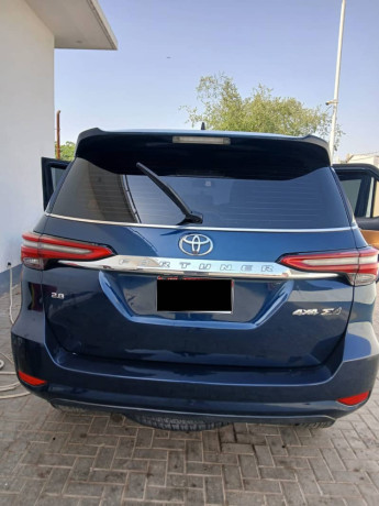 toyota-fortuner-sigma-2021-new-shape-rear-car-1st-owner-new-condition-big-18