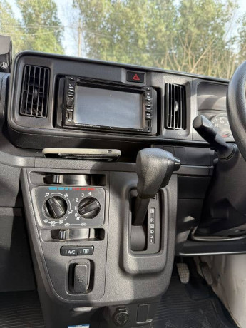 daihatsu-hijet-2019-big-4