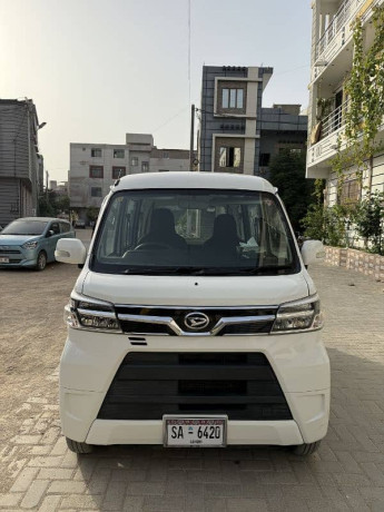 daihatsu-hijet-2019-big-0