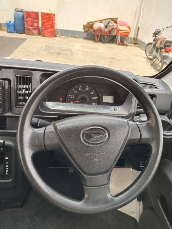 daihatsu-hijet-2019-big-11