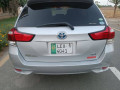 toyota-fielder-small-8