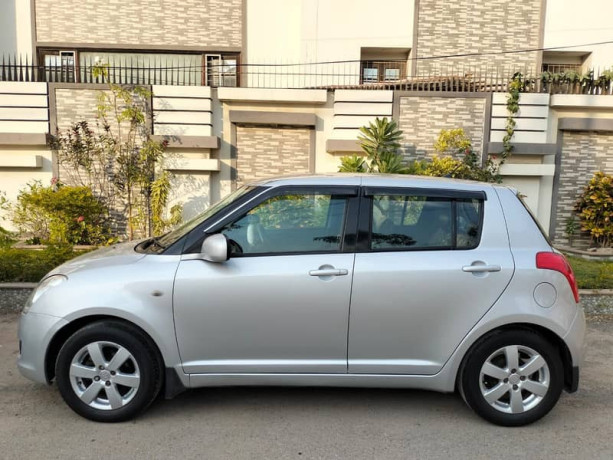suzuki-swift-model-2015-automatic-big-7