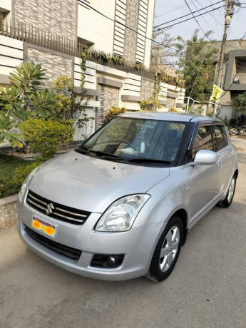 suzuki-swift-model-2015-automatic-big-1