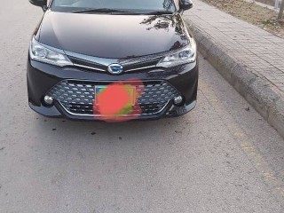 toyota-corolla-fielder-2016