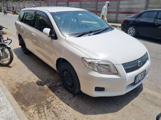 toyota-fielder-2007