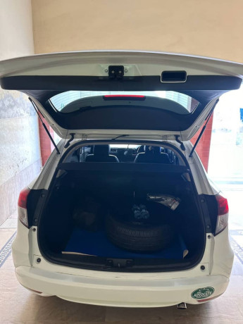 honda-vezel-2015-big-7