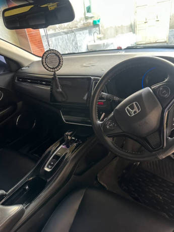 honda-vezel-2015-big-10
