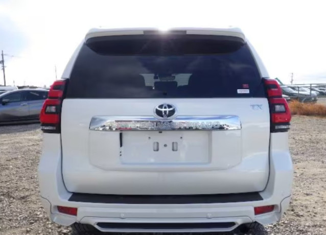 toyota-prado-tx-l-27-petrol-big-9