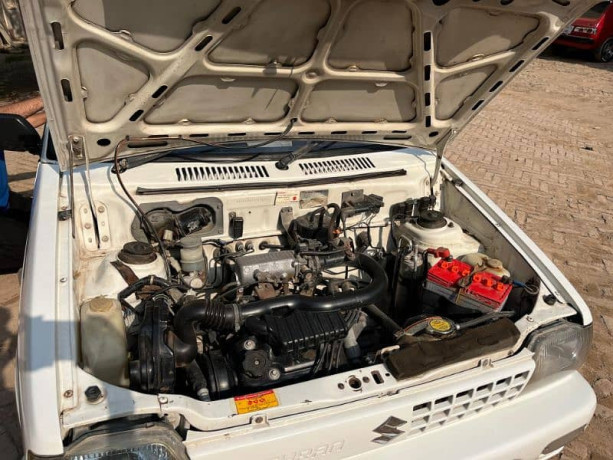 suzuki-mehran-vxr-2017-big-4