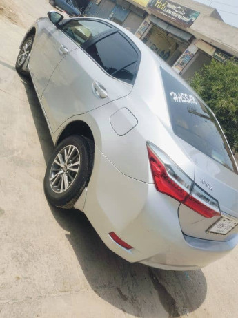 toyota-corolla-gli-2019-big-6