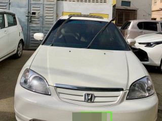 honda-civic-oriel-sunroof-2004-for-sell