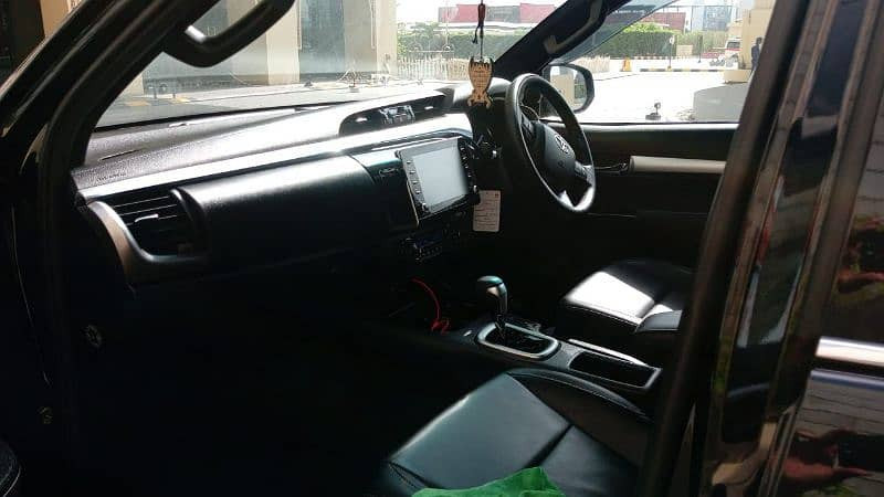 toyota-hilux-2023-big-1