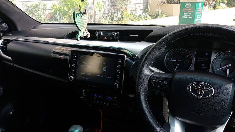 toyota-hilux-2023-big-4