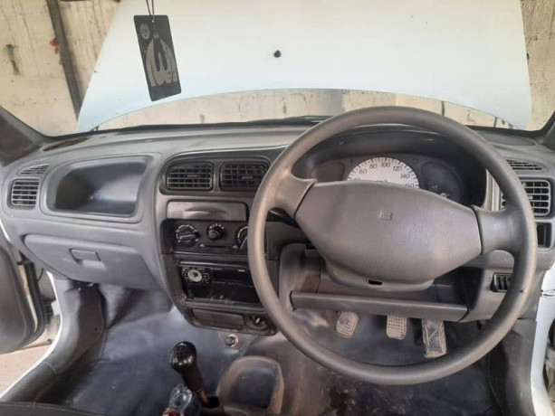 suzuki-alto-2007-big-9