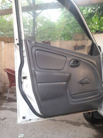suzuki-alto-2007-big-11